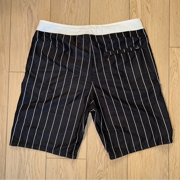 Sports Swim Shorts Size XL - Picture 2 of 3